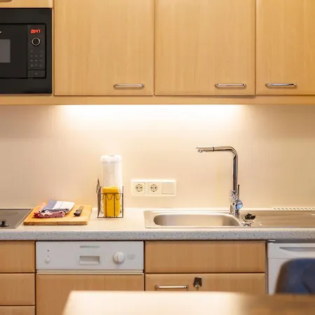 Haus Limat Апартаменты Шрунс