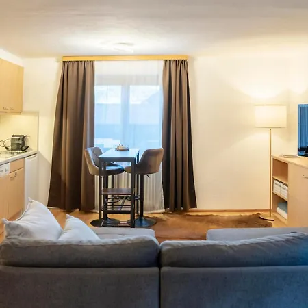 Апартаменты Haus Limat